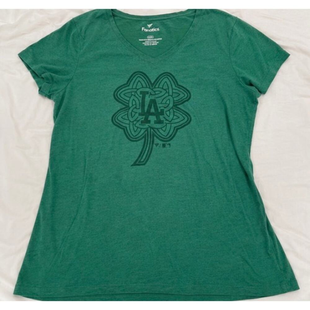 Fanatics Los Angeles Dodgers St. Patrick’s Day Shamrock Tee Women’s XLarge Green